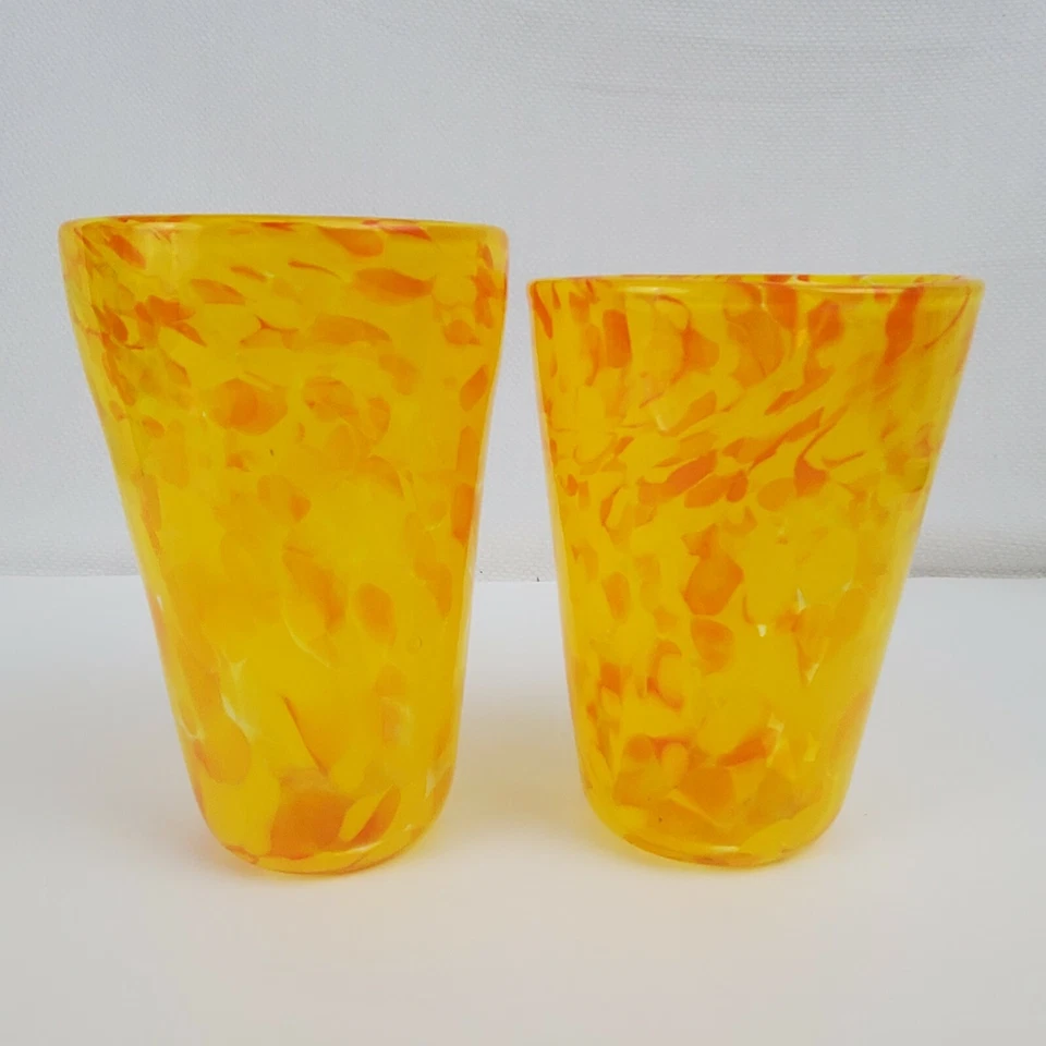 Vasos amarillos y naranjas soplados a mano vidrio artístico, vaso de pinta Foto 3 de 4