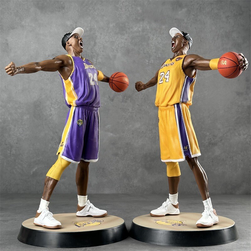 Basketball Star Lakers Kobe Bryant Roaring 34cm PVC Figure Statue