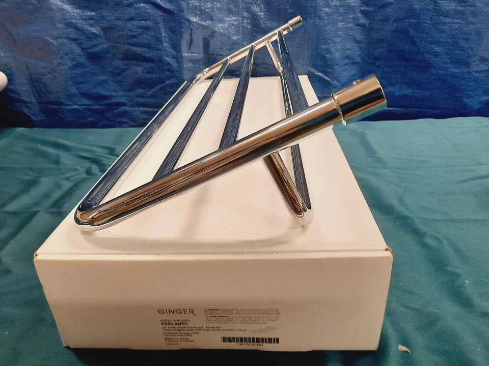 Marco de estante de hotel Ginger XX43-24/PC 24" con toallero en cromo *SIN HERRAJES* Foto 2 de 4