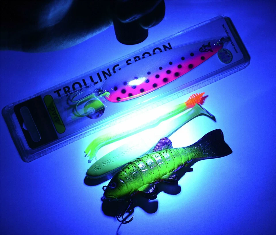 UV Quantum UV LED Taschenlampe Köderlampe Aufladeimpuls LED UV-Lampe - Bild 3 von 3