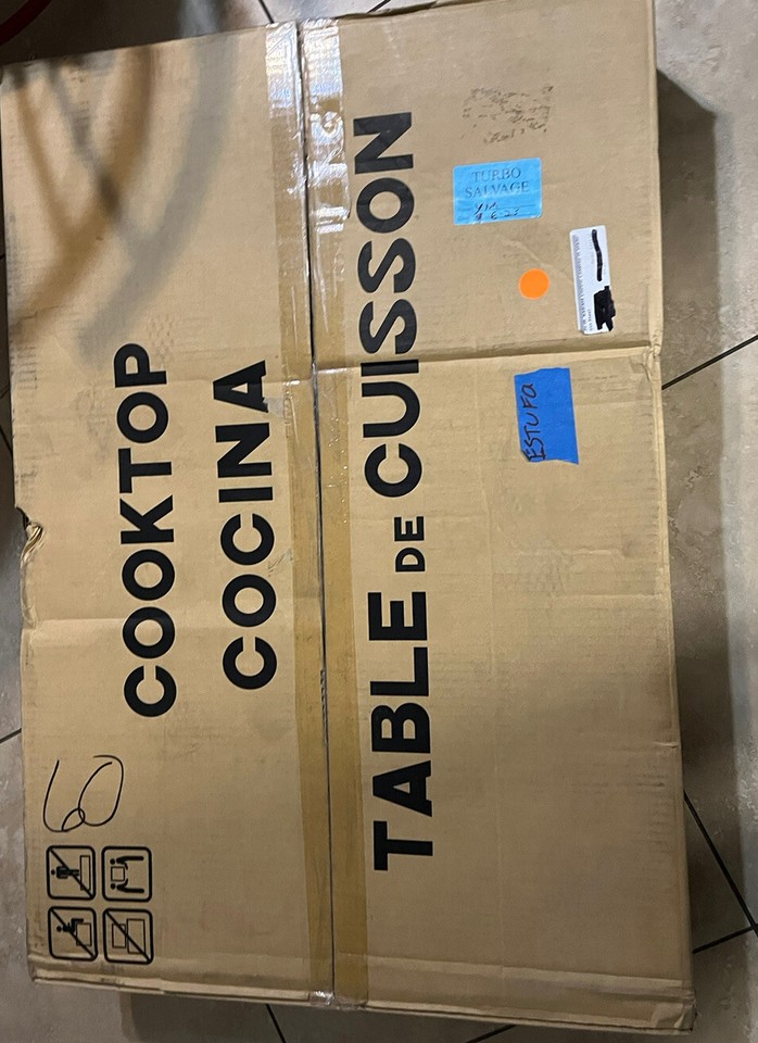 Frigidaire FFEC3025UB 30 inch Electric Smoothtop Cooktop Black No