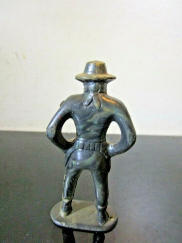 Rel Vintage Hard Plastic Outlaw Cowboy - Picture 2 of 2