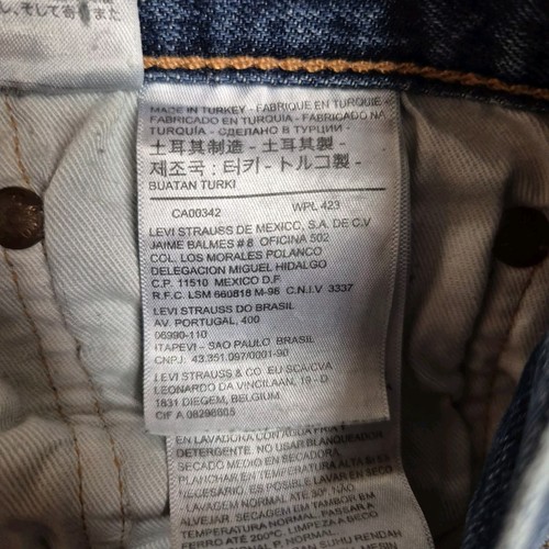 Levis 501 Jeans Blue Denim Medium Wash Slight Distress W33 L34 - Picture 9 of 9