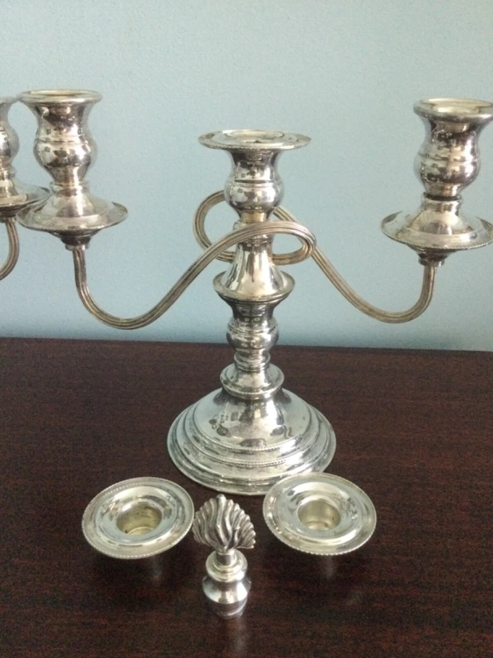 2 candelabros Sheffield vintage de plata con 3 boquillas para candelabros DsVa Foto 2 de 4