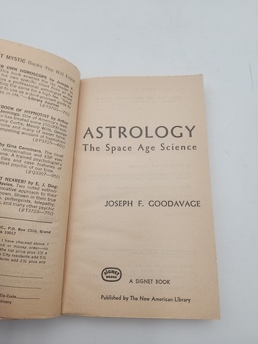 ASTROLOGY The Space Age Science by Joseph Goodavage 1st Print 1967 Vintage Book - Picture 5 of 6