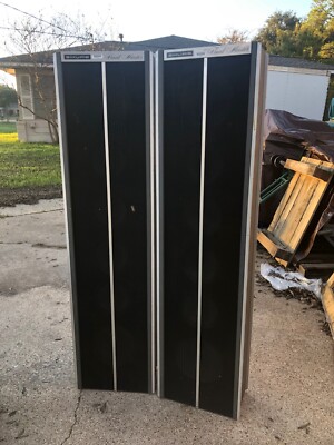Lot of 2 Shure Vocal Master Speakers VA300-5 Pro Audio or Home Audio