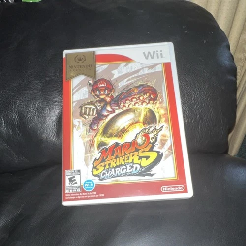 Nintendo Mario Strikers Charged Nintendo Wii 2007 Multiplayer Manual Included