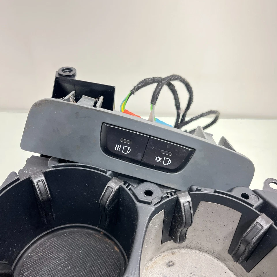 AUDI Q5 2013-2017 - Consola central soporte para taza 8R0862534A OEM Foto 2 de 4