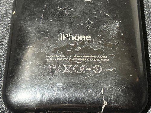 iPhone 3G 8GB Black A1241 - 2008 NOT WORKING! - Picture 4 of 11