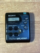 Sony FM/AM Walkman SRF-M33 Portable Radio w/ Memory Presets - Tested  Working