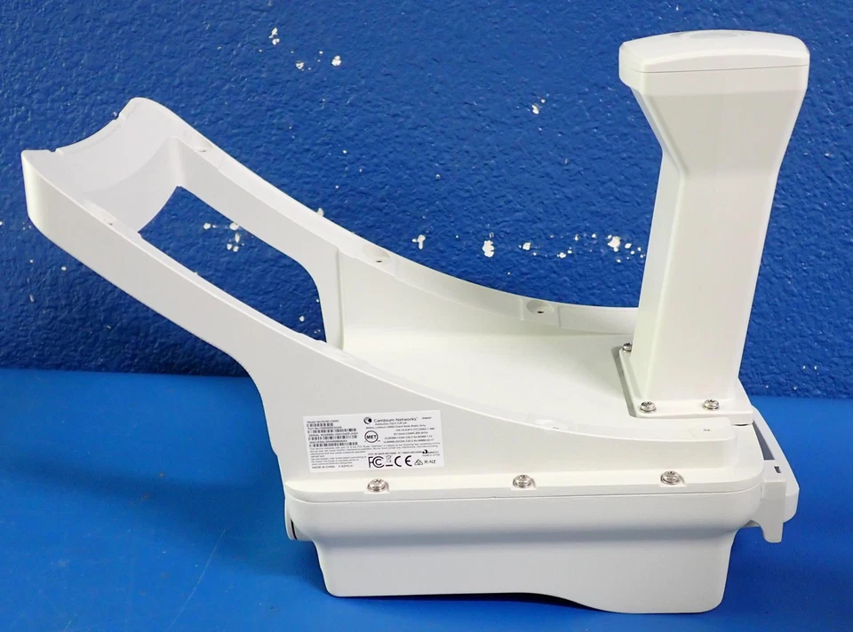 Cambium cnWave V3000 Client Node Radio C600500C024A w/ Mounting Bracket | New! - Image 3 of 4