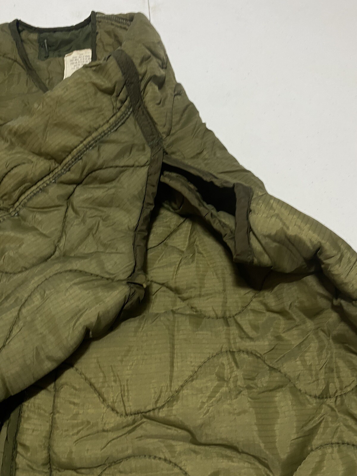 Vintage US Military Field Jacket Coat Liner Size Large Army Quilted 80s