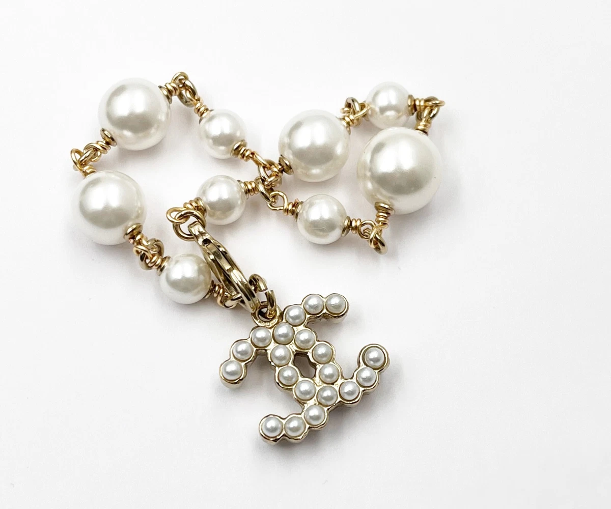 Chanel pearl hotsell bracelet price