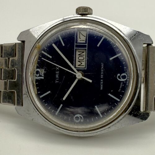 Vintage 1980 Men's TIMEX Marlin Silver Mechanical Watch, Blue Dial (For Parts) - Picture 4 of 9
