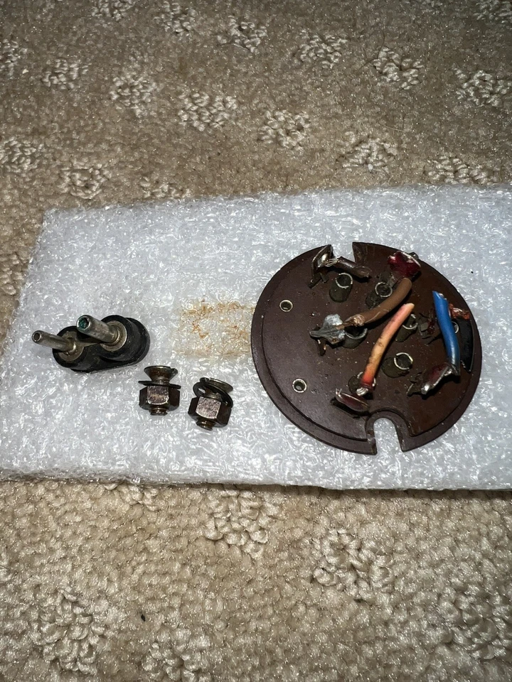 СЕЛЕКТОР НАПРЯЖЕНИЯ VOX JMI - Изображение 3 из 4