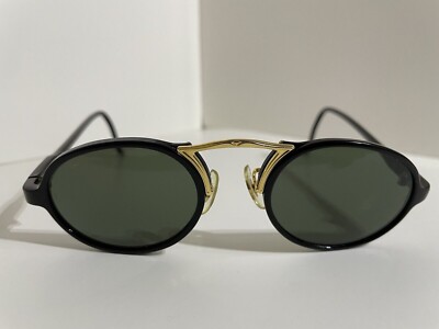 VINTAGE B&L RAY BAN W1745 CHEYENNE III BLACK/GOLD G15 OVAL