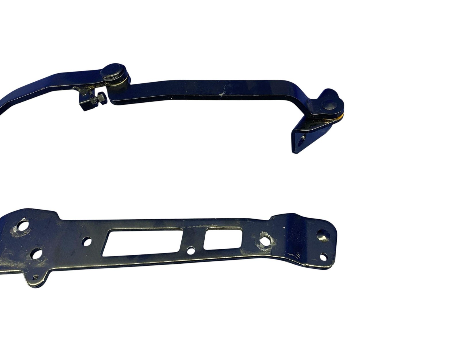 2006-2010 BENTLEY CONTINENTAL GTC CONVERTIBLE LEFT RIGHT HINGE SUPPORT BRACKET