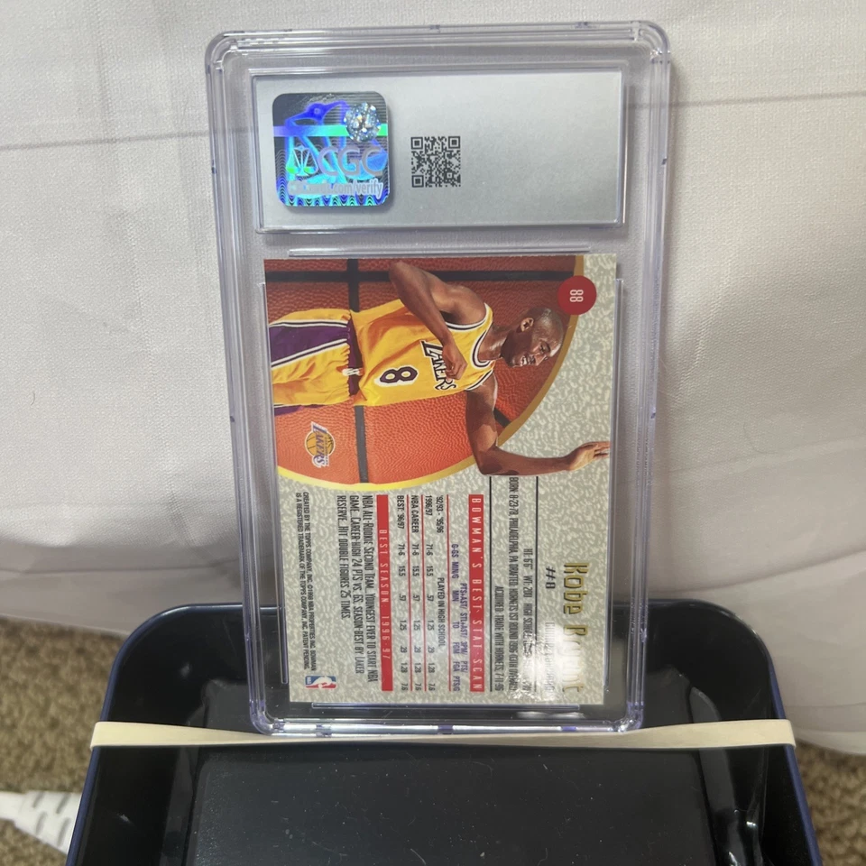 1997 Bowman's Best Kobe Bryant #88 CGC NM/MINT 8! Graded Mamba!! Laker Legend! - Image 2 of 2