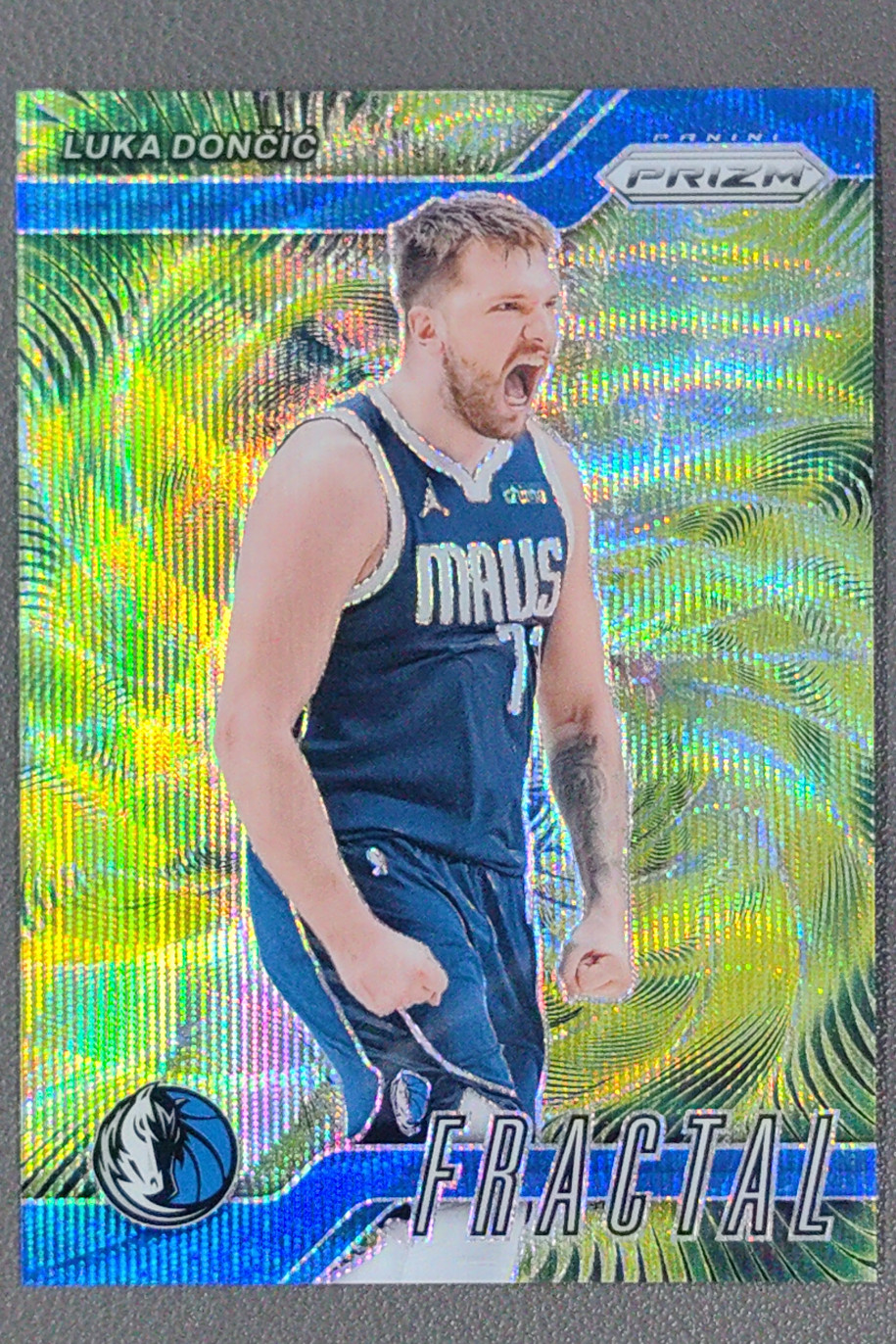 2024-25 Panini Prizm Luka Doncic /175 blue wave fractal #4