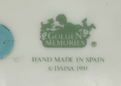 Golden Memories 1991 Puppies In A Basket Figurine Poodles Bichon DAISA Spain - Picture 7 of 7