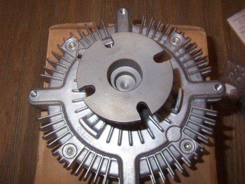 NEW Genuine OEM Hayden Engine Cooling Fan Clutch 2654 Mitsubishi Montero Sport - Foto 6 di 12