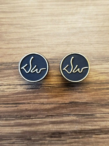 Dan Wesson Grip Medallions ( PAIR ) Metal