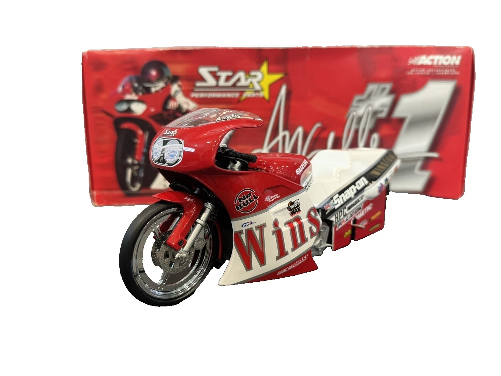 Diecast y juguete de acción a escala 1:9