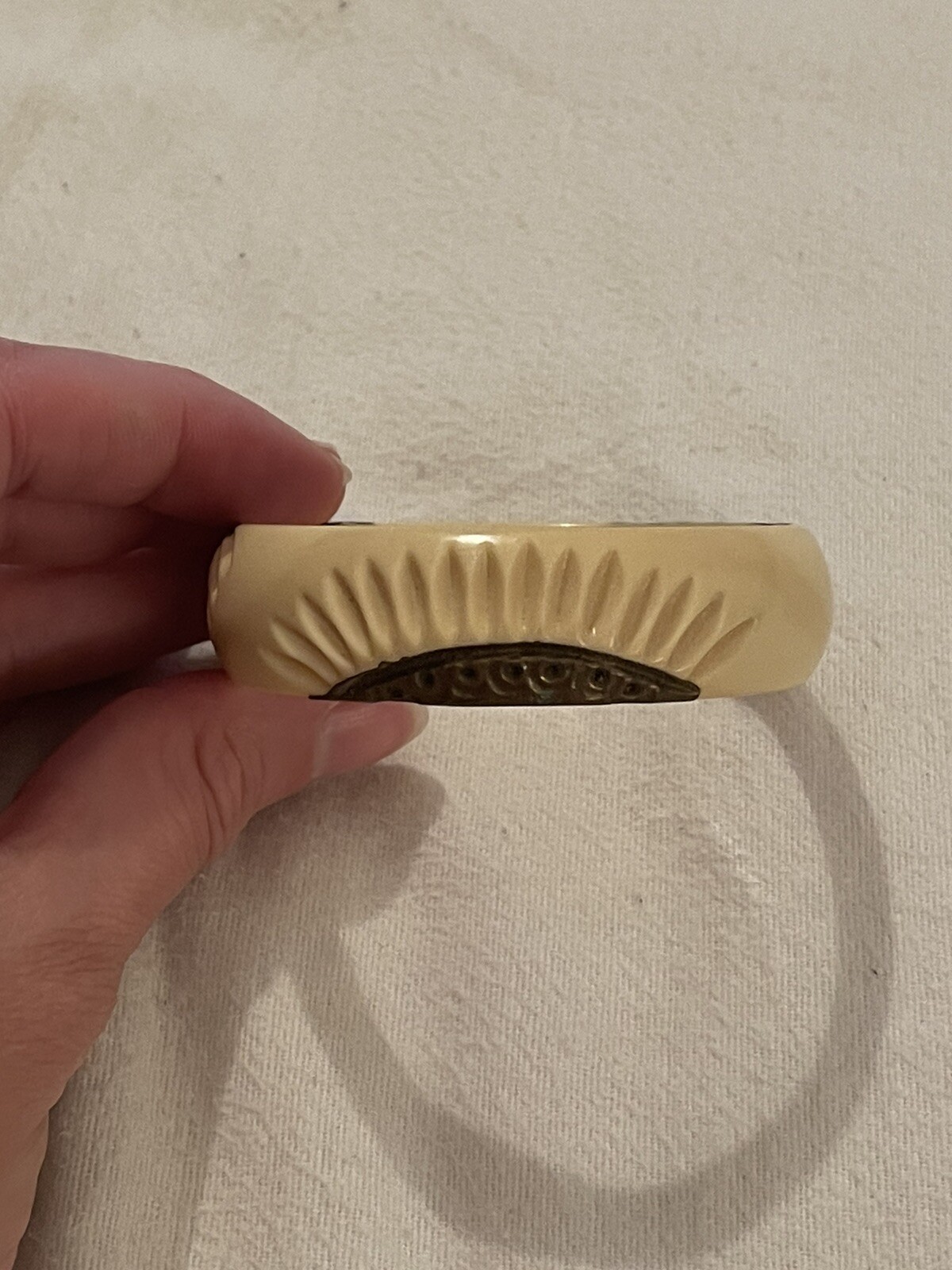 Bakelite Cream Bracelet