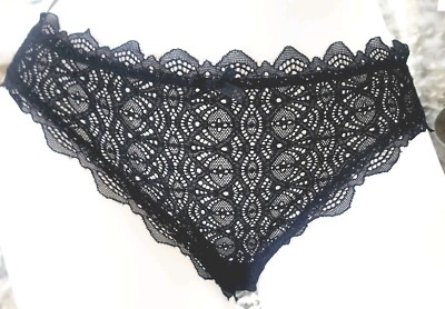 Victorias secret Rare Vintage L Panty   Embroidered Lace Sheer Back Cheeky
