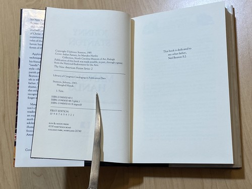 Mangled Hands SIGNED Book #’ed 26 Johnny Stanton HC/DJ First Edition 1st Print Y - 第 2/13 張圖片