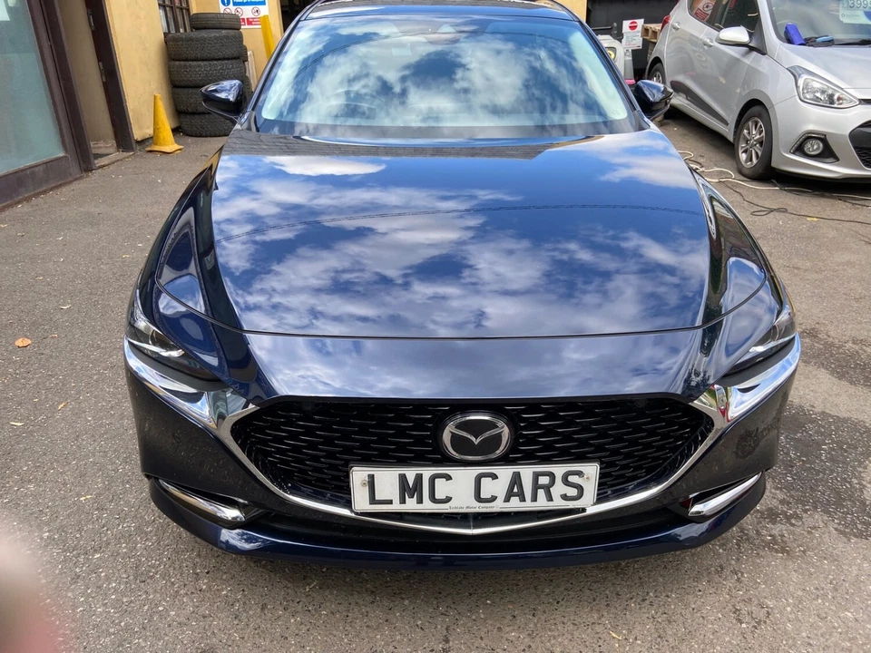 2022 Mazda Mazda3 2.0 e-Skyactiv-X MHEV [186] SE-L Lux 4dr SALOON Petrol Manual - Image 3 of 4