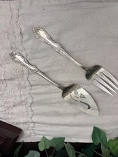 Wm. Rogers Mfg. Co. Extra Plate "Grand Elegance" Pie Server and Meat Fork