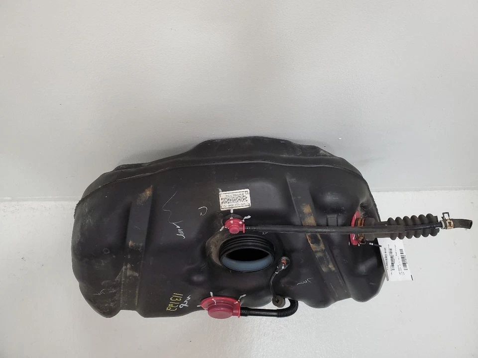 2003-2007 HONDA ACCORD Fuel Tank VIN M 5th Digit US Market 17 Gallon 7168883     Foto 2 de 4