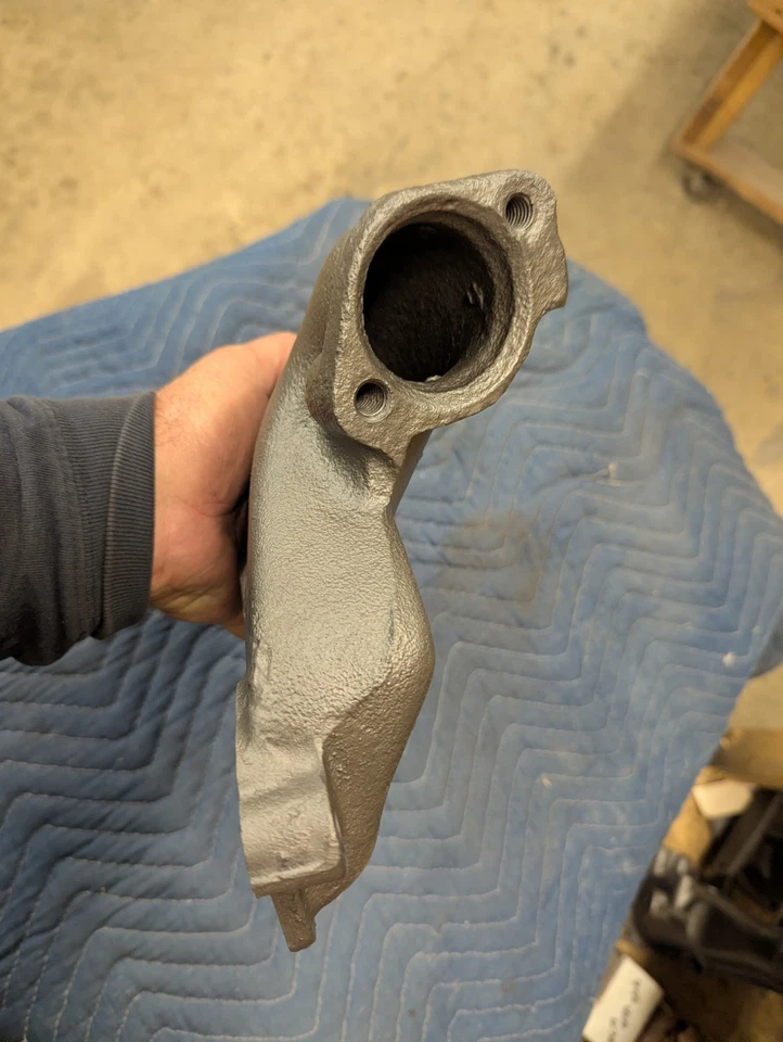 Colector de escape izquierdo izquierdo mustang torino fairlane cyclone 390 gt 1966-1969 usado Foto 4 de 4