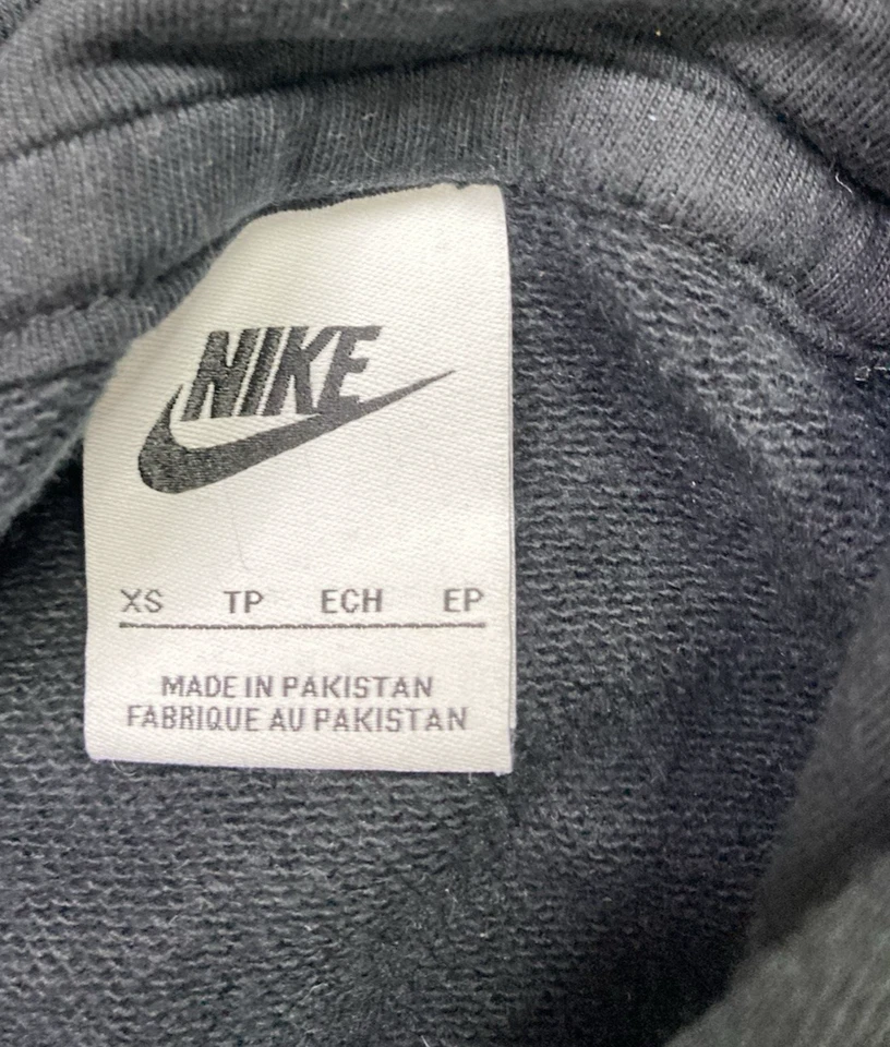 Sudadera con capucha Nike Essential polar para mujer XS negra BV4124 010 Foto 4 de 4