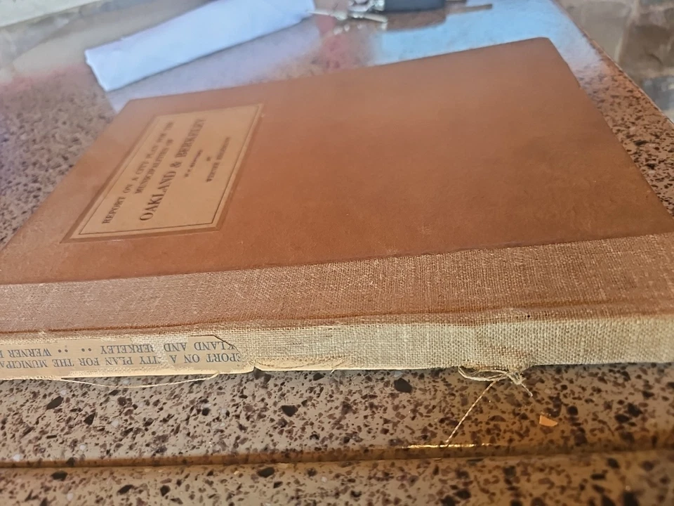 1915 Report on a City Plan for Oakland and Berkeley by Werner Hegemann - Image 2 of 4