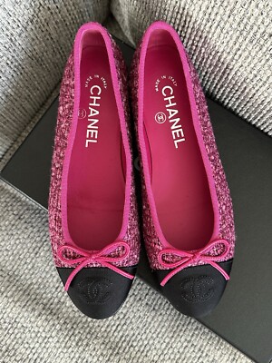 size 36.5EU NIB CHANEL 23S Pink Tweed Cap Toe CC Ballerina Flats
