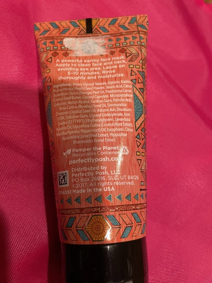 Mascarilla facial desintoxicante y clarificante Perfectly Posh Go West nueva 2 OZ original Foto 2 de 2