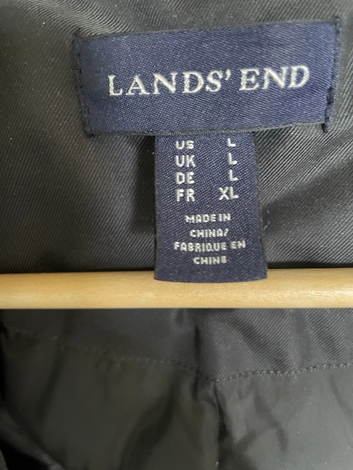 Lands End Men's Waterproof Insulated Squall Parka - Large Size - Image 3 of 4