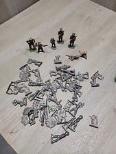 Vintage Lead Metal Soldiers 54 Lot