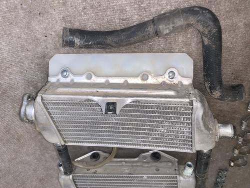 94 - 02 2001 KAWASAKI KX250 KX 250 RADIATORS RAD COOLING OEM With Louvers/guards - Picture 6 of 12
