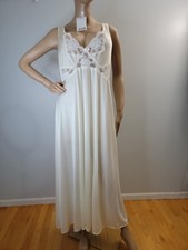 Vintage Adonna Ivory Nightgown Lace Detail Style 112-1407 Size XLarge