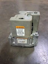 Honeywell SV9520H 8042 SmartValve Smart Gas Valve 20430701 used SV9520H8042