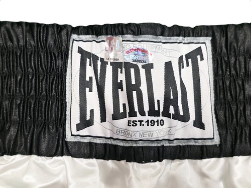 Muhammad Ali Auto Signed White & Black Everlast Boxing Trunks Ali Holo & PSA/DNA - Picture 3 of 4