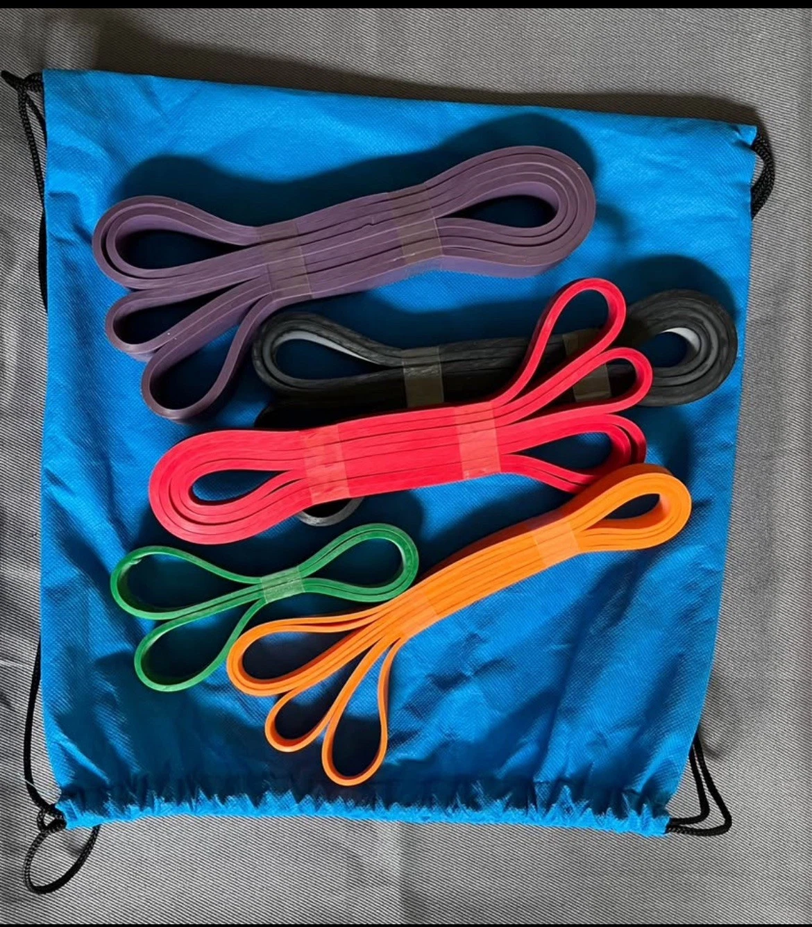 Fitness Resistance Bands Set Chest, Arms, Legs, Conditioning 5 Bands Card/BagNEW
Opens in a new wind
