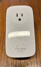 TP-Link TL-PA9020P  2-Port Gigabit Passthrough Powerline