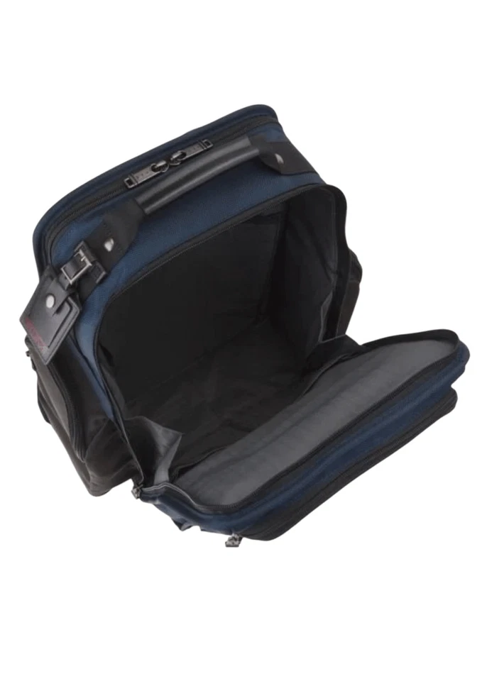 TUMI $550 16.5" Alpha 3 Laptop Maleta Mochila Equipaje de mano Azul Nuevo con etiquetas Foto 4 de 4