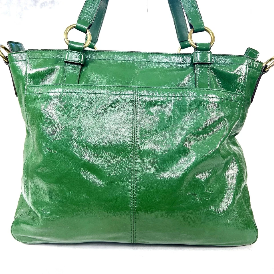 Coach Chelsea Shoulder Bag Tote Patent Leather Green TurnLock Y2K F14022 - Image 4 of 4