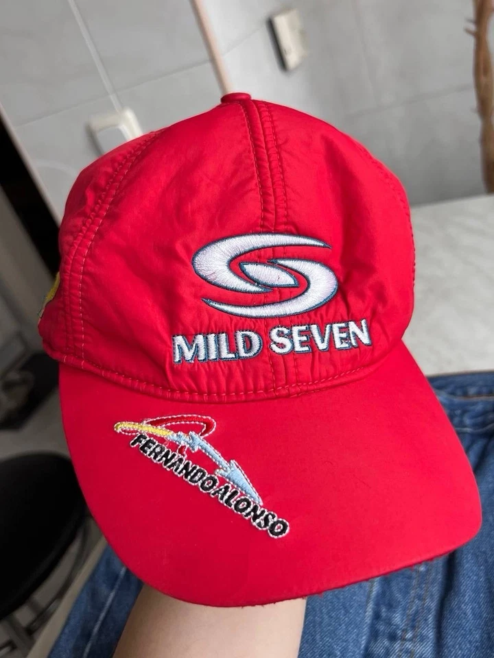 Vintage Cap Mild Seven Renault F1 Racing Car Men's 2005-06 Red Fernando Alonso - Image 3 of 4