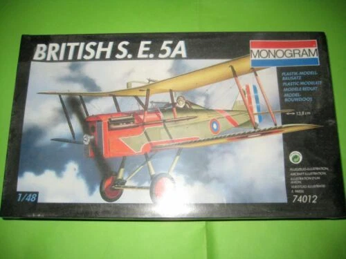 Modellini statici di aerei e veicoli spaziali Monogram scala 1:48